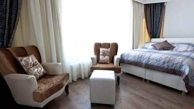Molton Kabatas Hotel Istanbul Ngoại thất bức ảnh